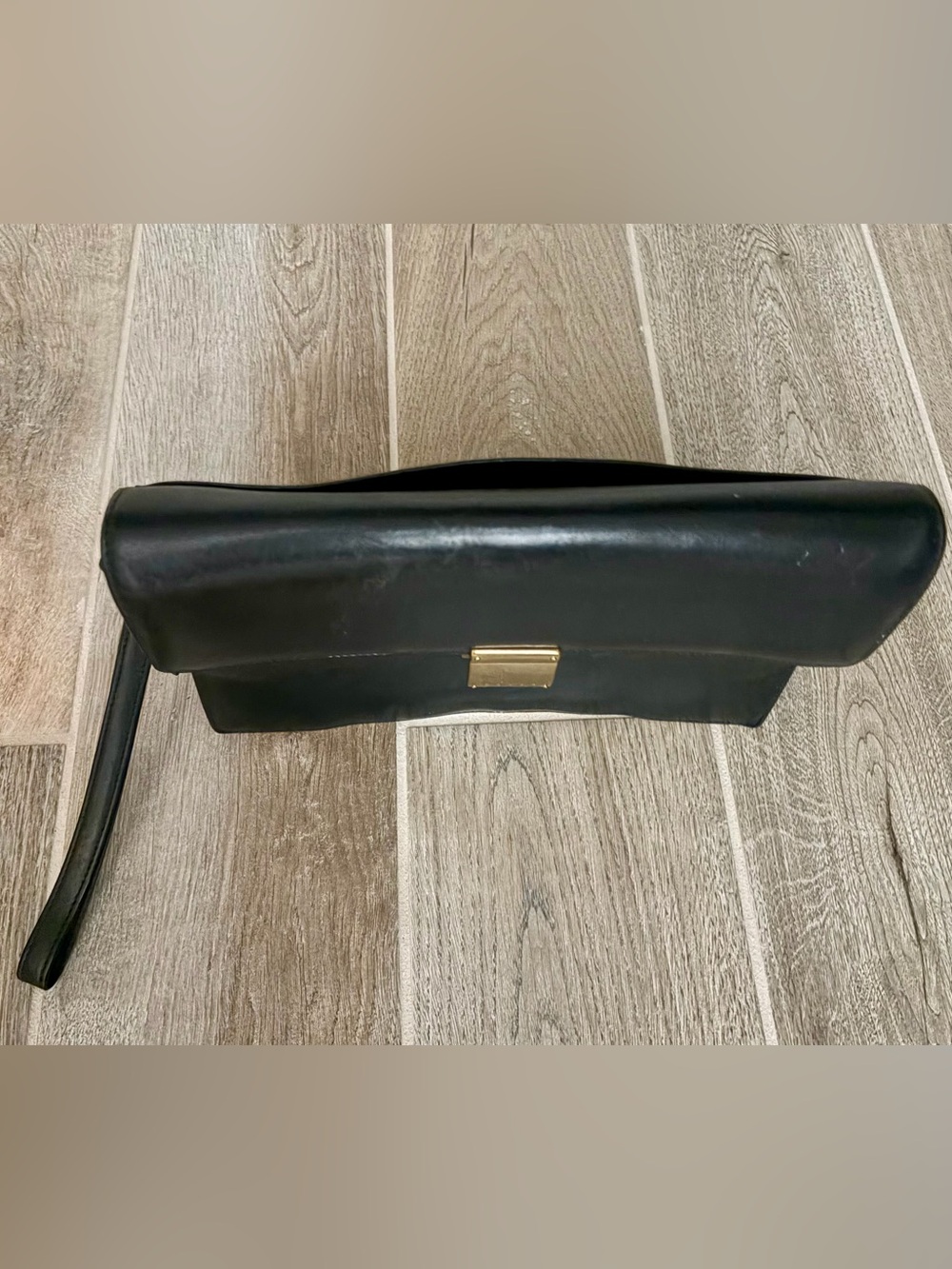 Coach Vintage Turnlock Business or Evening Clutch.